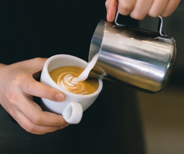 トレーニングを積んだバリスタの妙技。