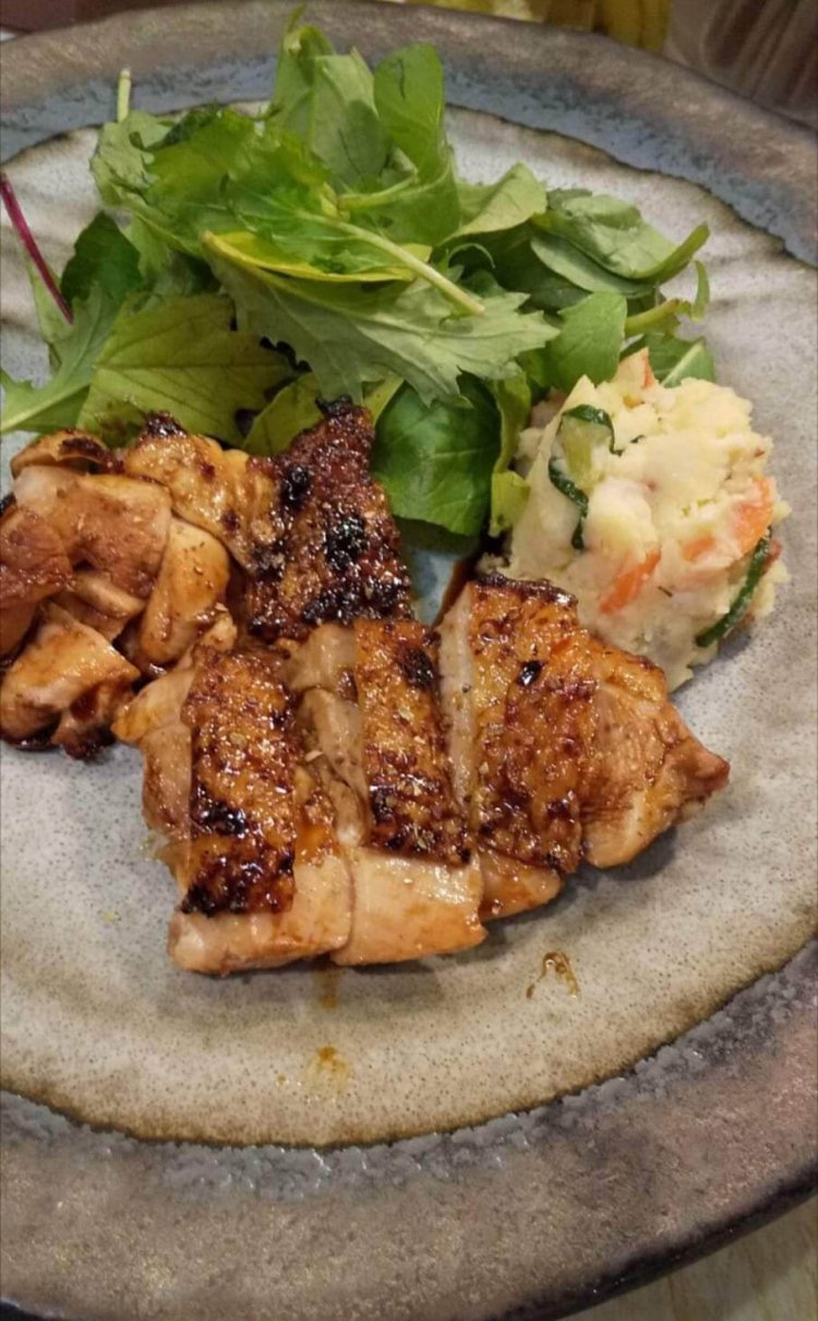 もも焼き850円（税別）。