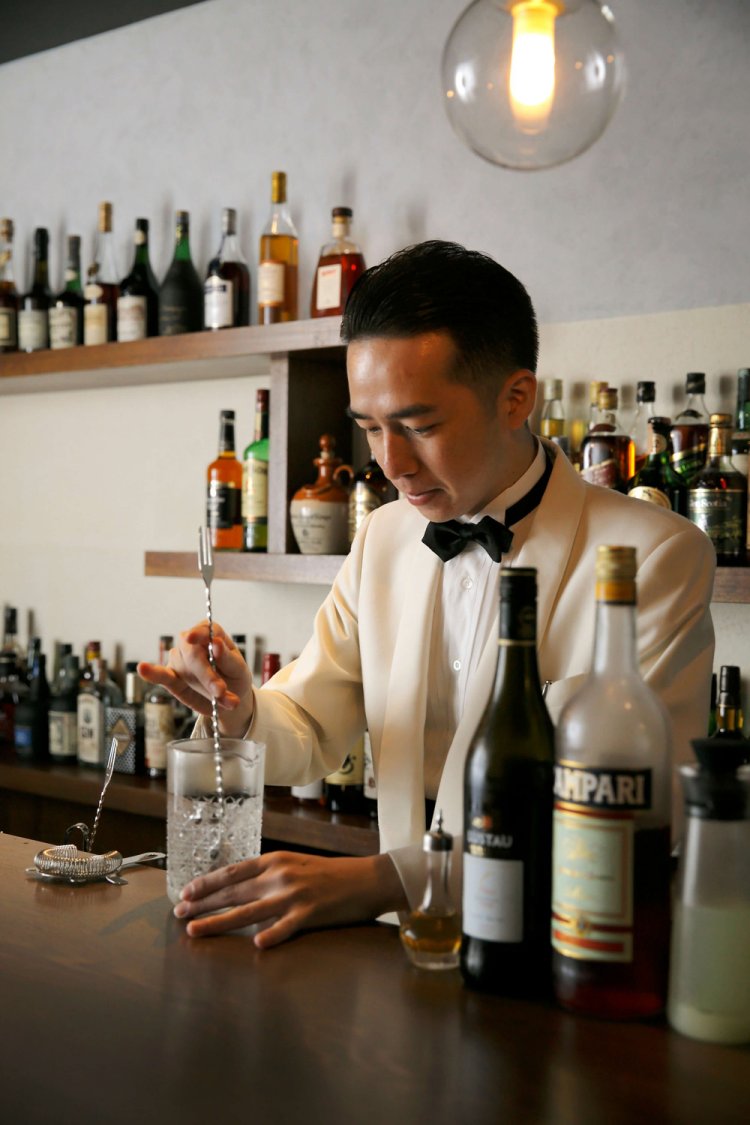 柿沼さんは浦和『barSAKAMOTO』神楽坂『Jug』などを経て独立。