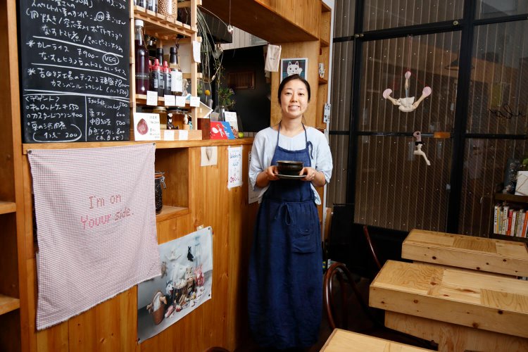 店主の橋上さん。