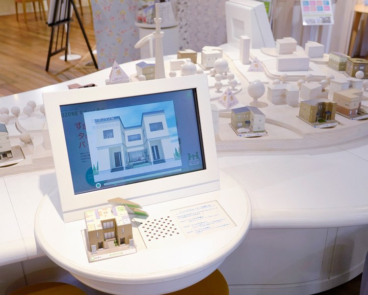 親子で家づくりについて学べる6階OZONE子育てふぁ～む。