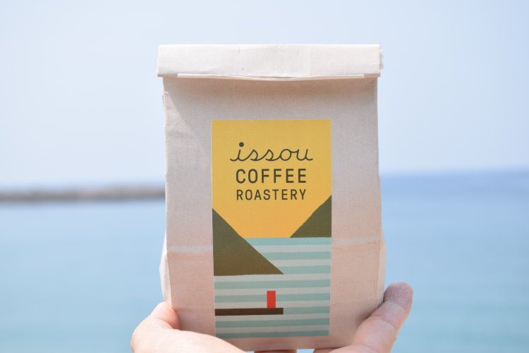 コーヒー豆は180ｇ1200円～。