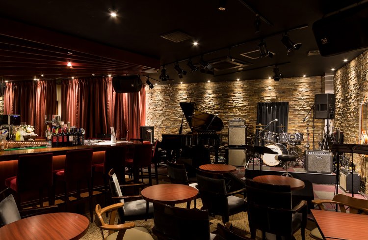 音の高級感を追及するハコ『自由が丘McCartney』