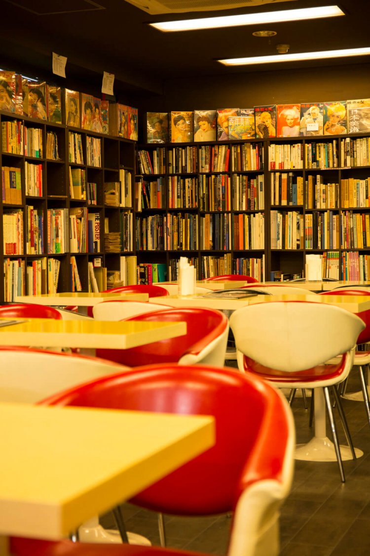 トークショーなどのイベントも実施。