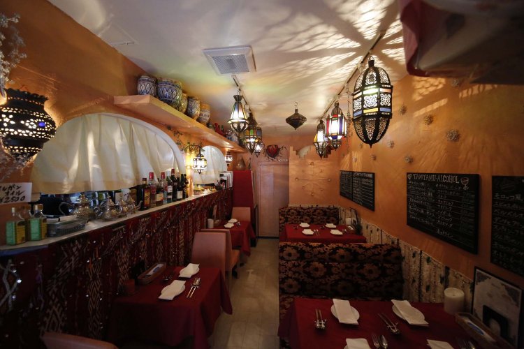 異国情緒ある店内。