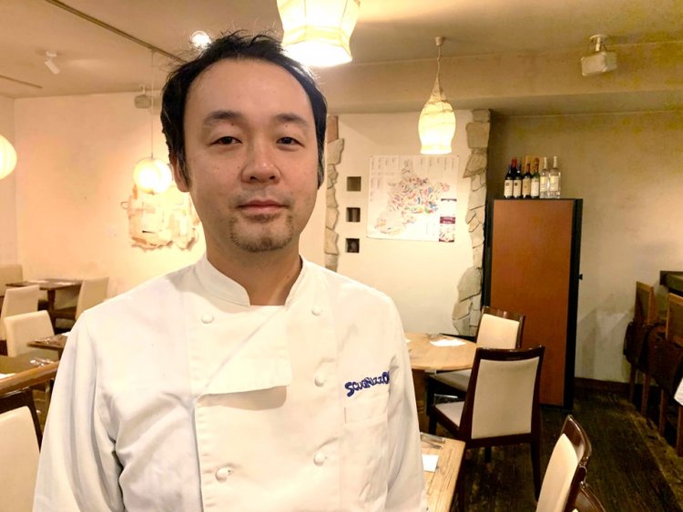 大学卒業後に単身でイタリアへ渡り、現地で修業を重ねた湯本篤志さん。