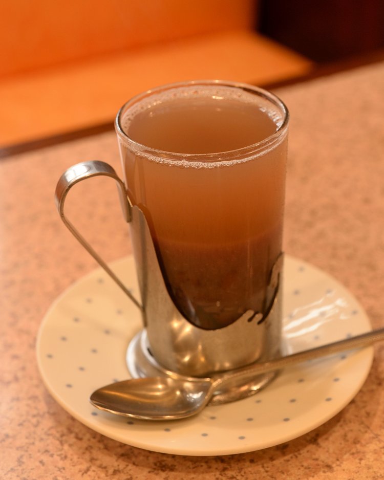 ゆであずき550円。冬はホットでいただく。煮あずき700円も風味豊か。