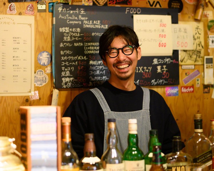 「下高井戸シネマの映画観賞帰りに、ぜひ立ち寄ってください！」と廣田さん。