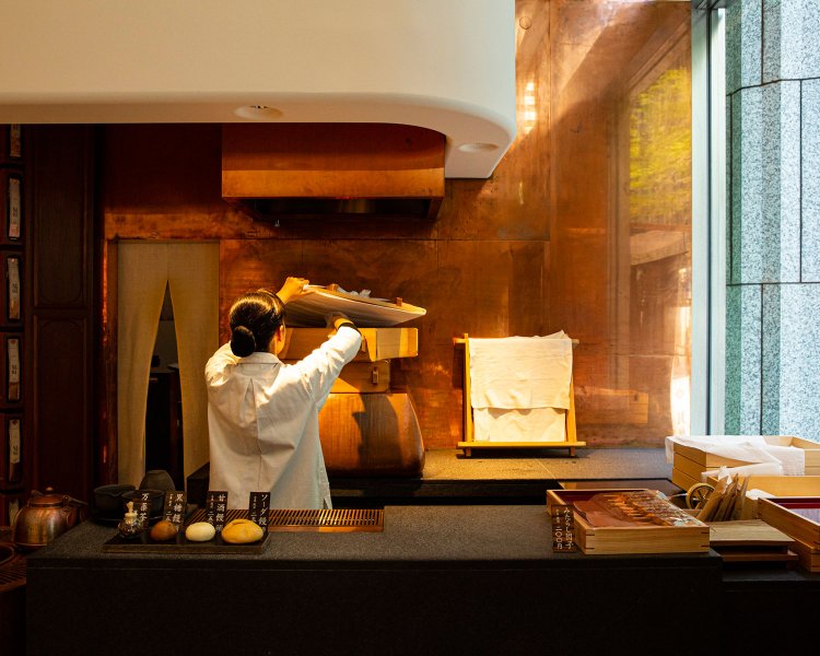 HIGASHIYA man 丸の内