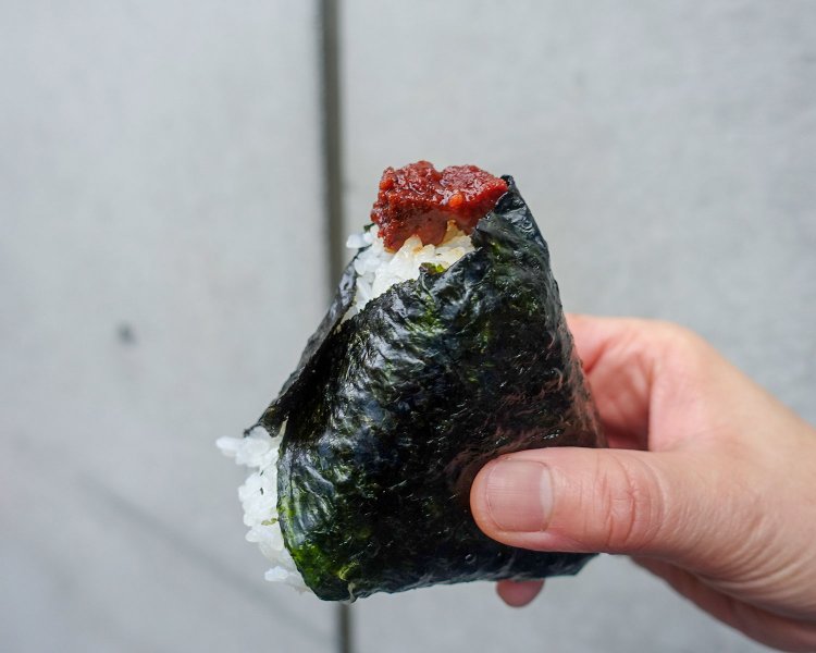 『ぼんご』おにぎり260円～。