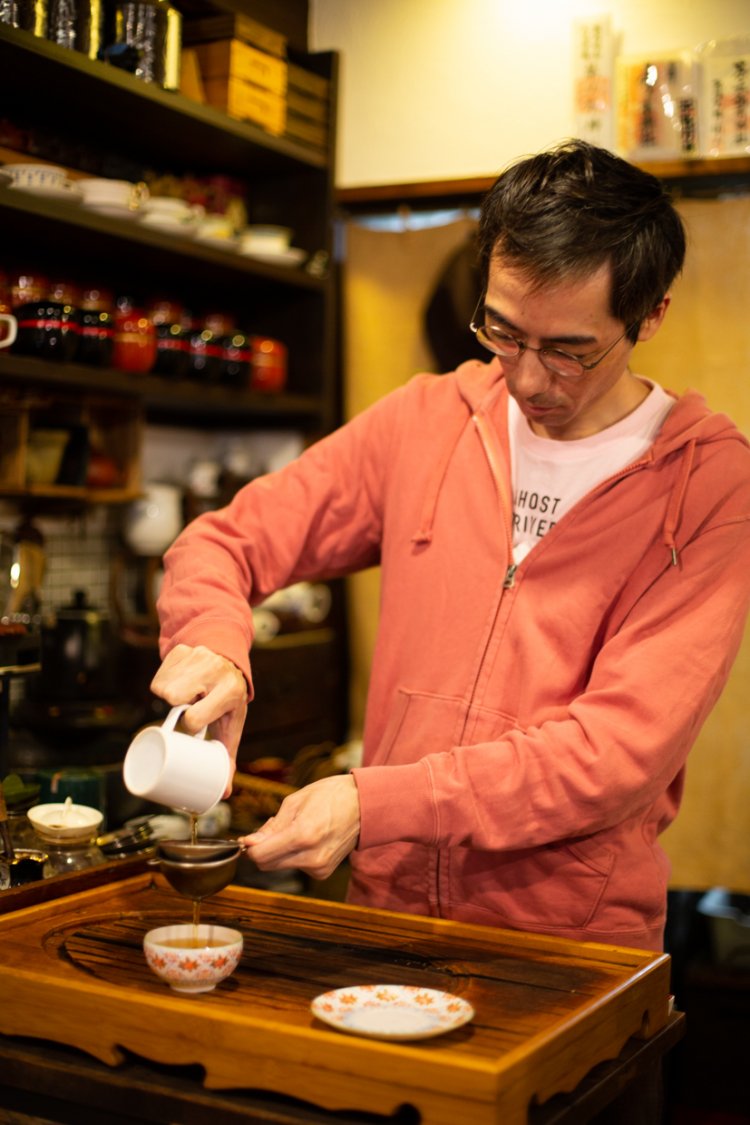 店主の保坂さん。