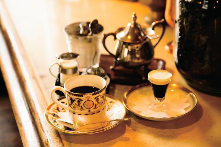 10、20年熟成豆を使用した「雅」と、冷製で少量の｢雫」を味わう雅セット3700円。