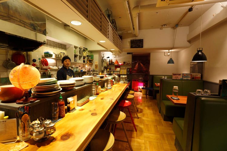 コーヒー350円だけでも楽しめる。