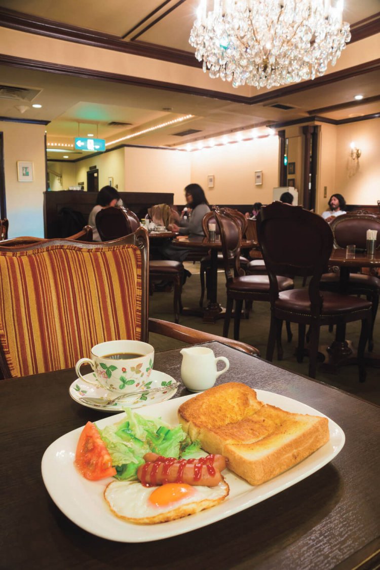 Cセット550円。モーニング350円～は3種あり、コーヒーはお代わり自由。