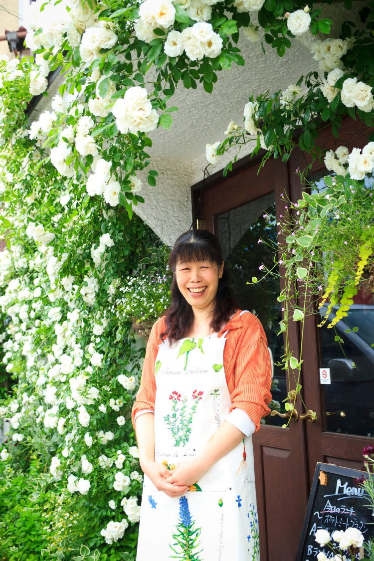 もともとは図書館員だった片居木さん。