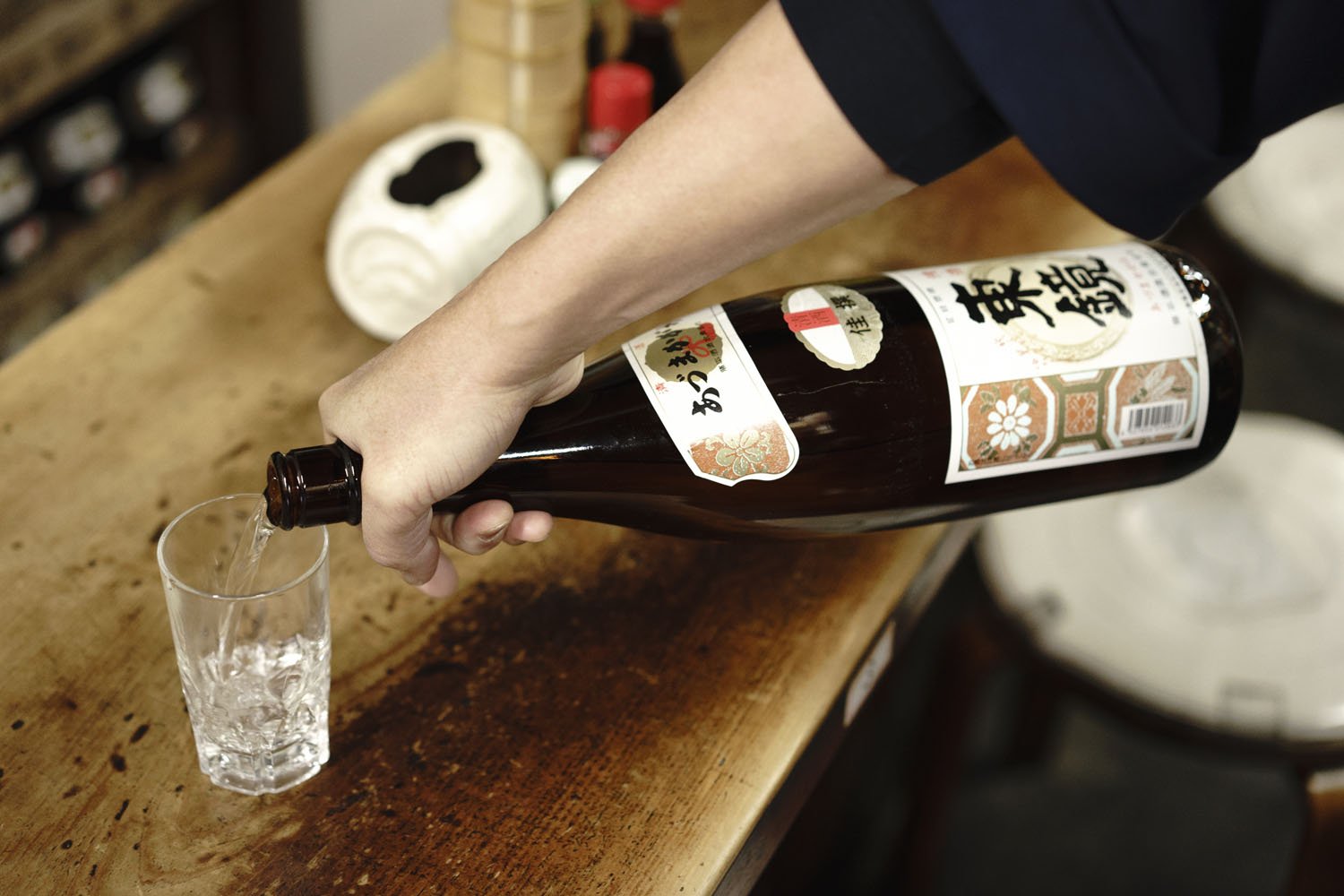千葉の名酒「東鏡」は蔵元直送。日本酒、焼酎、ビール、ホッピー、とにかく何でもある。