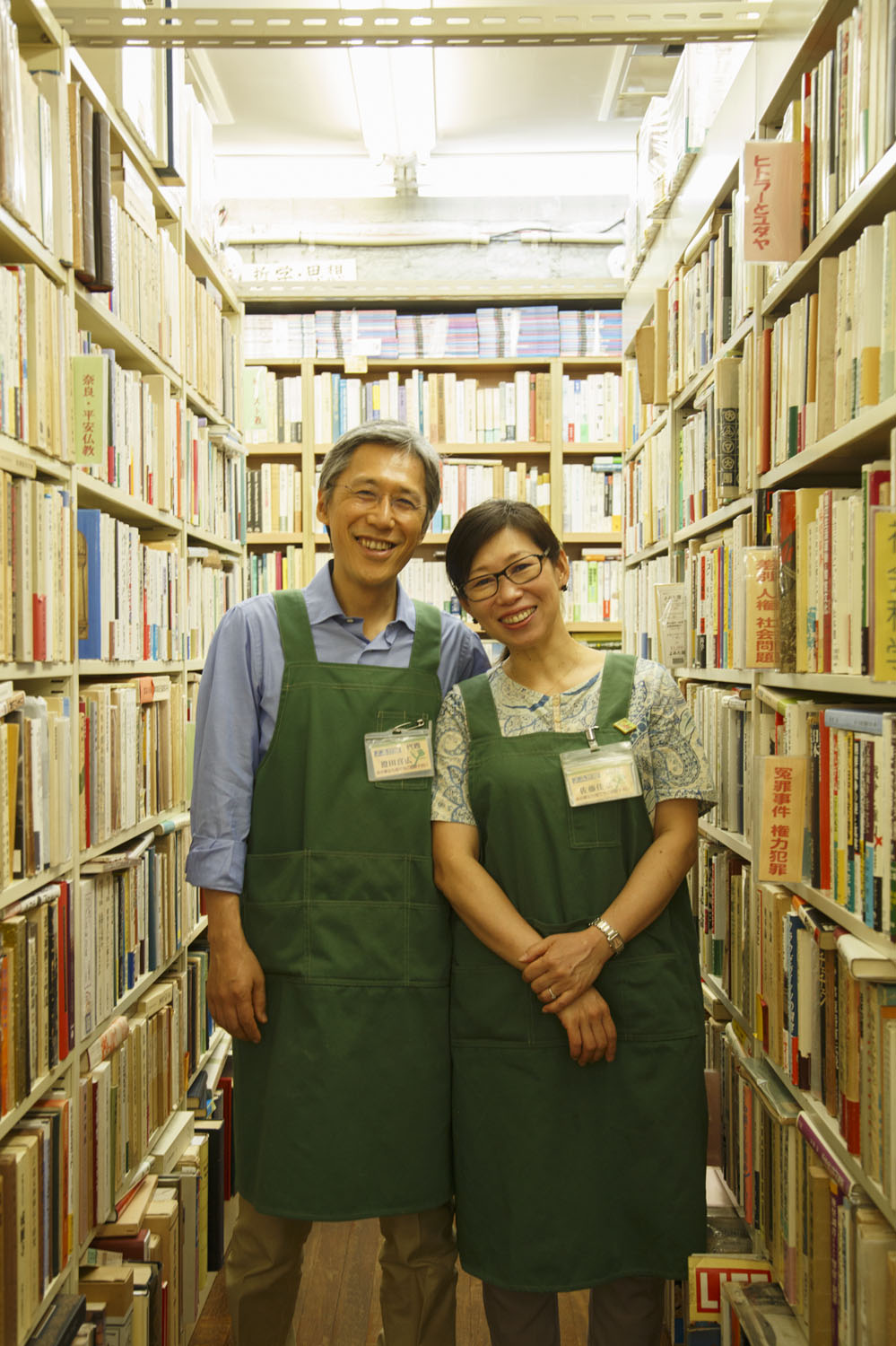 代表の澄田喜広さん（左）と、店長の佐藤佳奈さん（右）。