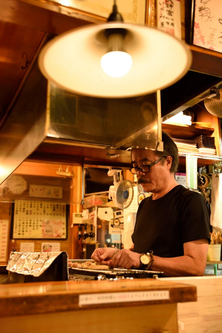 炭火焼きにこだわる2代目。