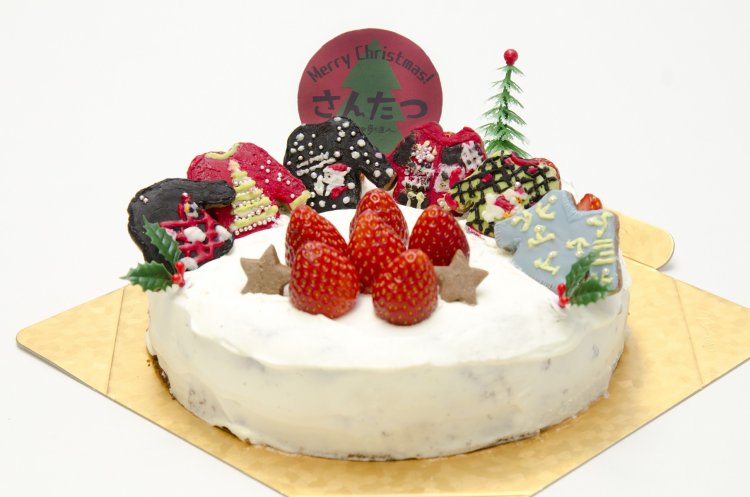 お開きになりかけたところで、なんと差し入れが！