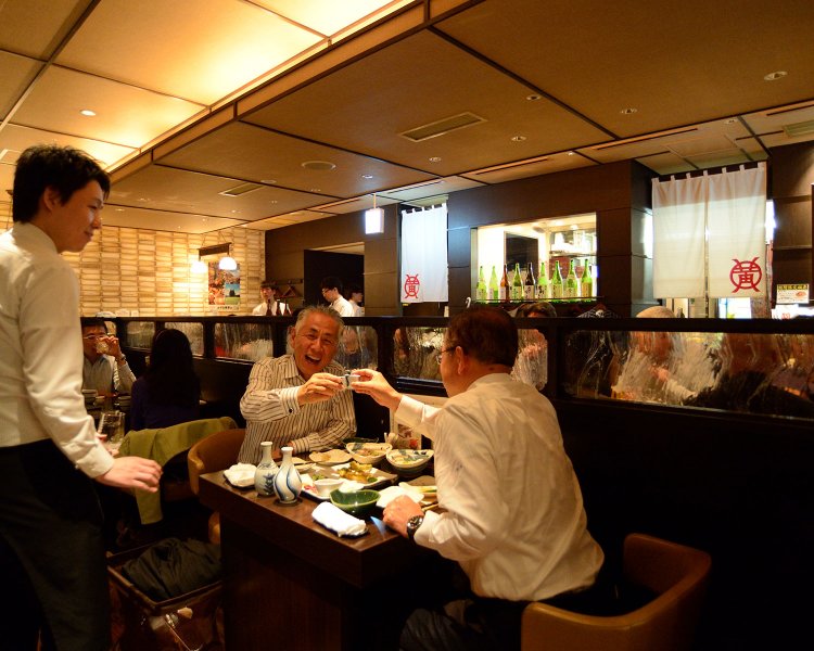 米沢牛の多彩な味わいをリーズナブルに味わえるとあって人気。