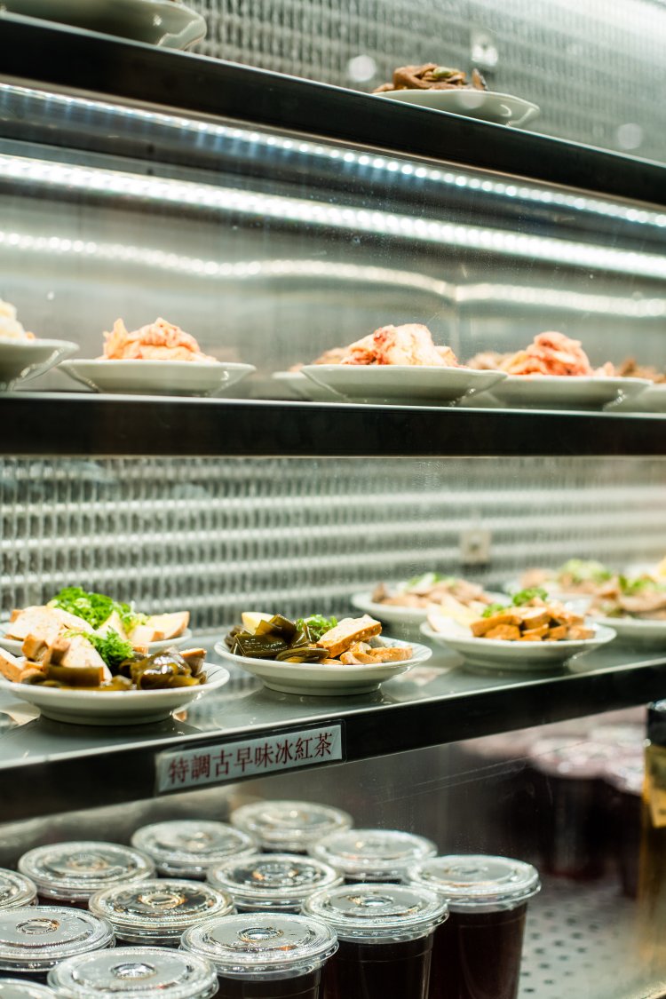 牛肉麵のほかにもたくさんのメニューがある。