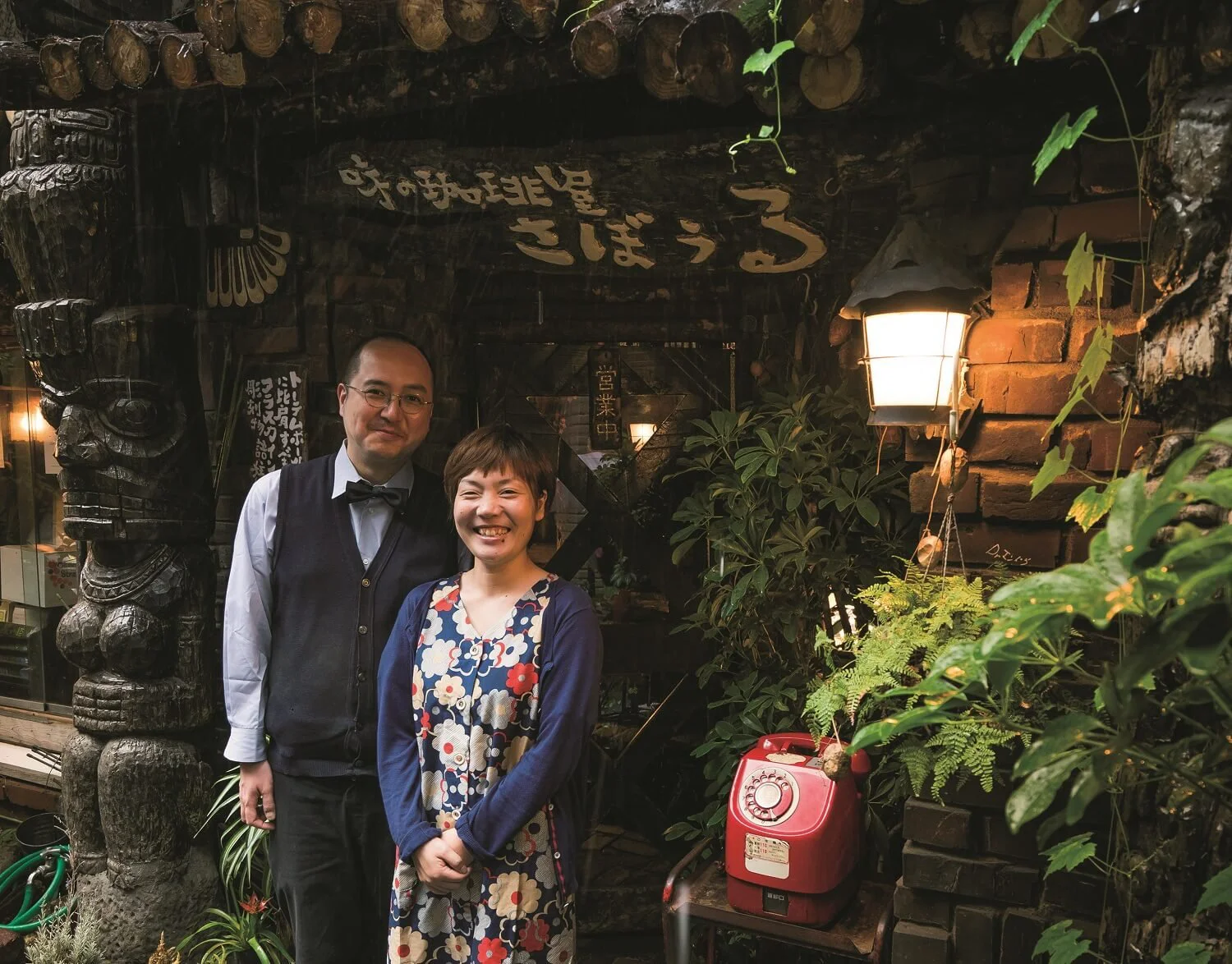 神保町 喫茶の聖地であり続ける理由 さんたつ By 散歩の達人