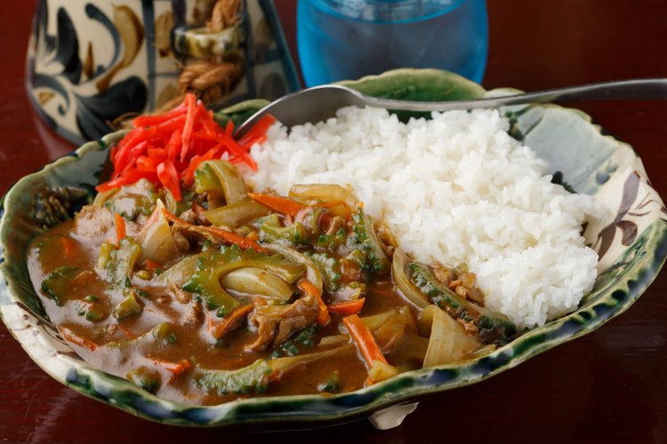 ゴーヤカレー（まかないメニュー）　880円