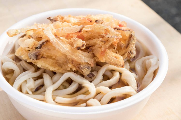 桜海老いっぱいのかき揚げは売り切れ御免！