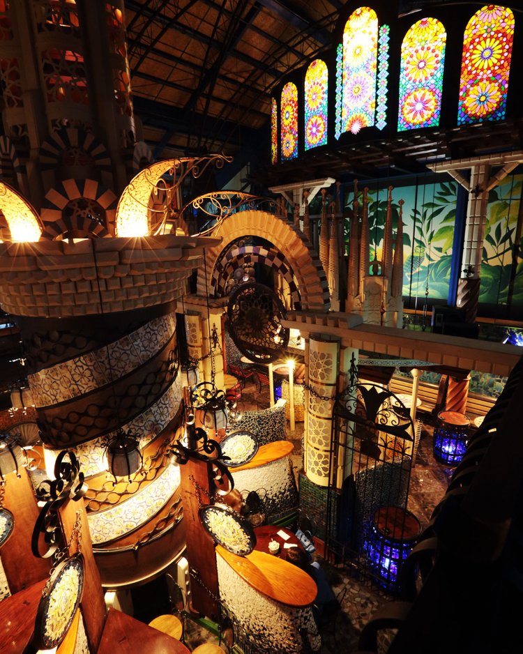 荘厳な雰囲気。