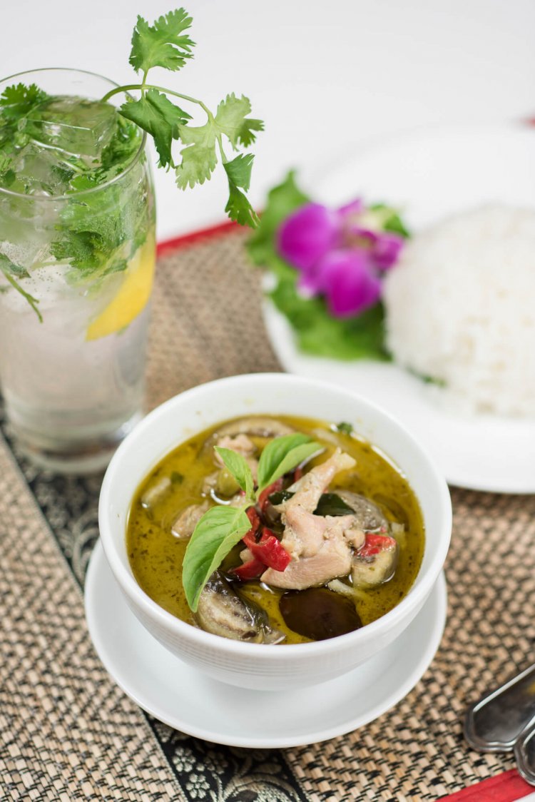 グリーンカレー850円。