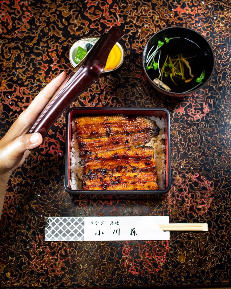 うな重　竹3300円。