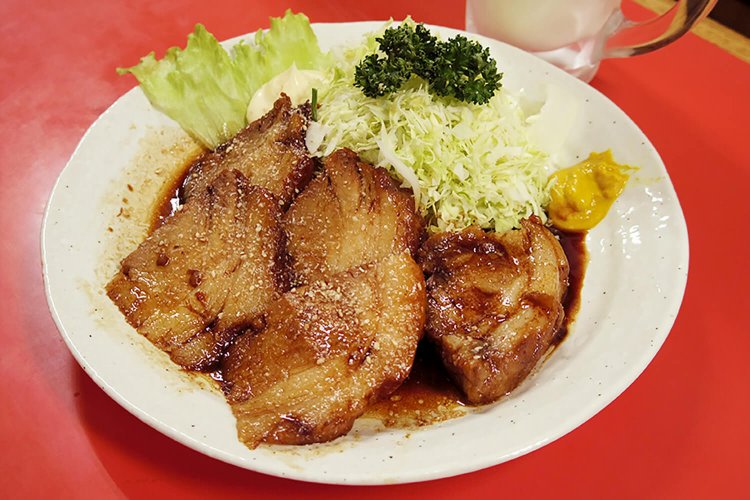 チャーシュー700円