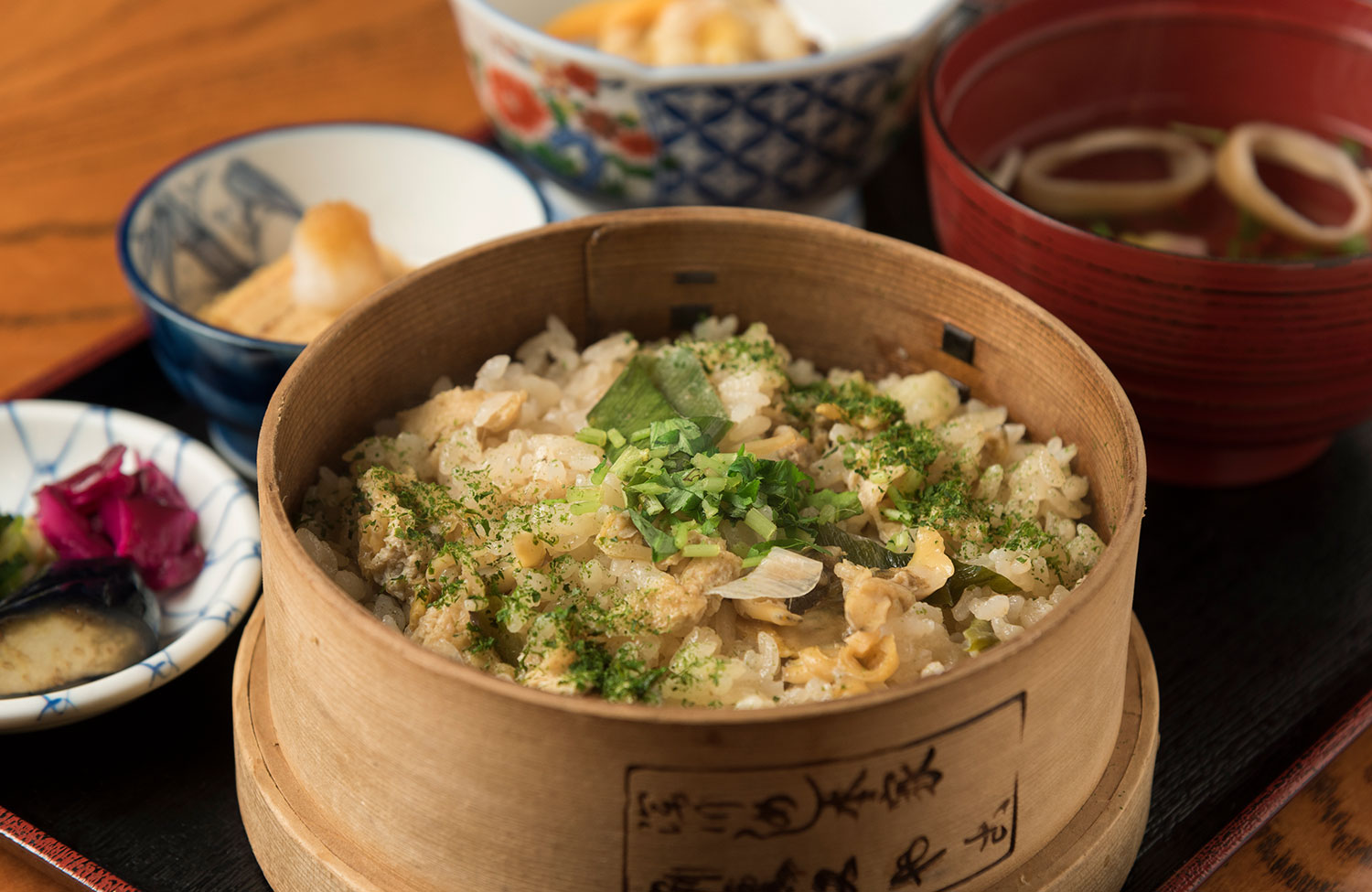深川めしの銘店5選。粋な下町・深川でランチをするなら郷土料理を味わおう！｜さんたつ by 散歩の達人