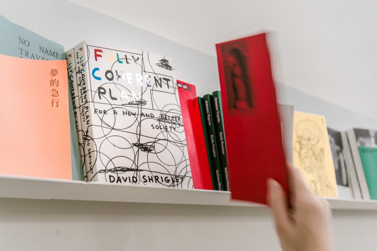 直観で気に入ったものを手に取ってみよう。