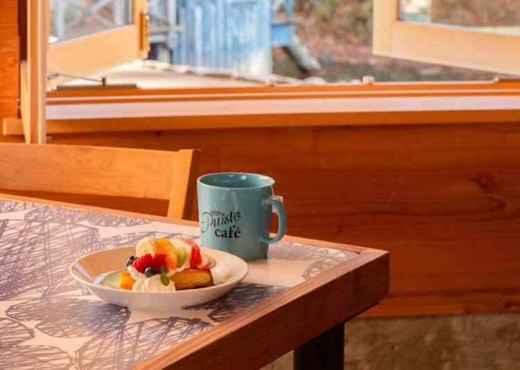 CAFE PUISTO（プイスト）