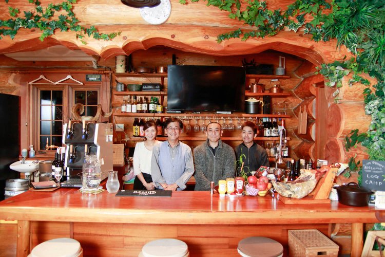 右から小室仁さん、竹内和成さん、大畑さん、矢野真佳さん。