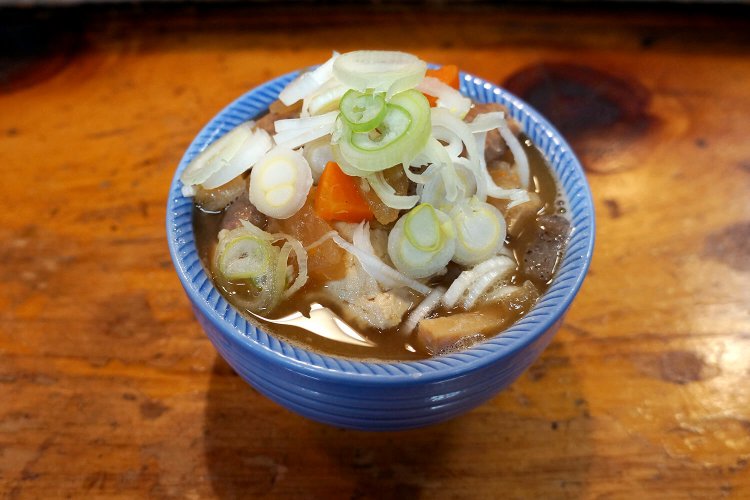 もつ煮込み540円