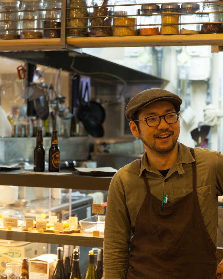 大岩さんは、南インドカレー専門店『エリックサウス』の店長を経て、2014年8月に独立。