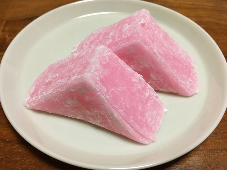 金町「立花本店」のすあま