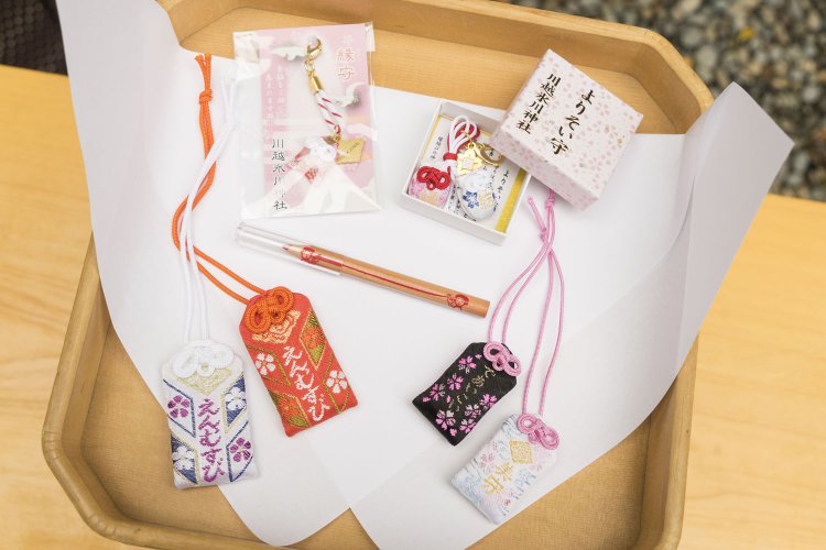 縁結びお守り。目的別に用意♪