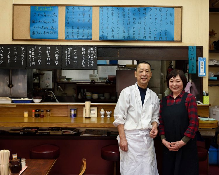 味はもちろんだが、居心地のよさも『ことぶき食堂』の魅力。親戚んちにごはん食べにきたような安心感があるのだ。