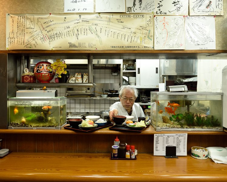 創業は明治10年（1877）。青果店から始まったという。