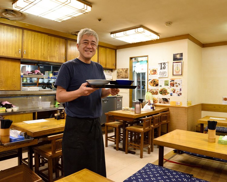 父が中華、母が製麺屋と、店主・河原さんは町中華サラブレッド！