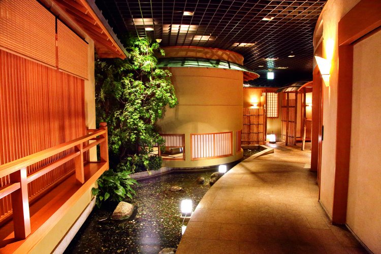 梅の花 銀座並木通店5