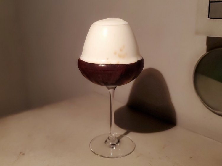 アイスカフェオレ800円。