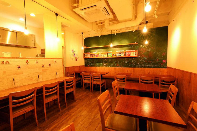 Social Cafe Sign with Me5