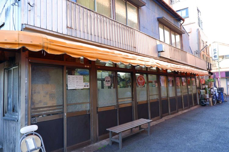 40席以上ある店内は開店まもなく満席に