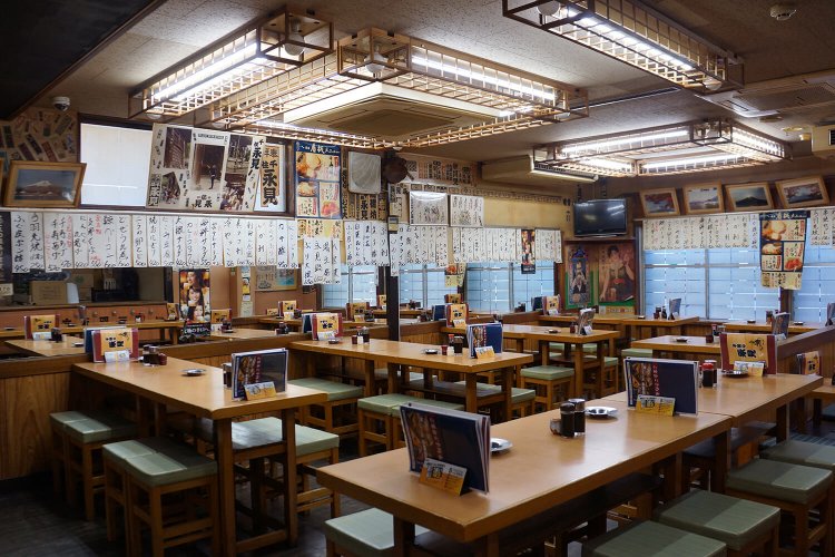 なぜか宇宙船内のようでもあり