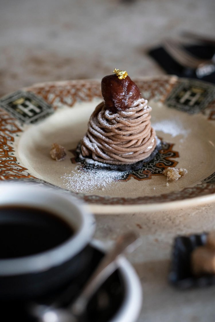 この日は作りたてのモンブラン。