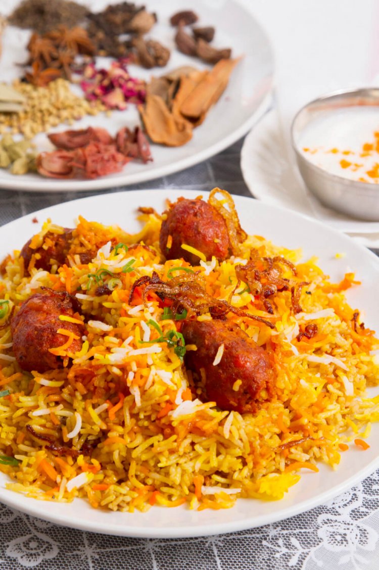 珍しいシークケベブビリヤニ1200 円。